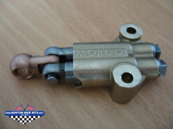 Late Triumph T20 Oil Pump, Sliding block type